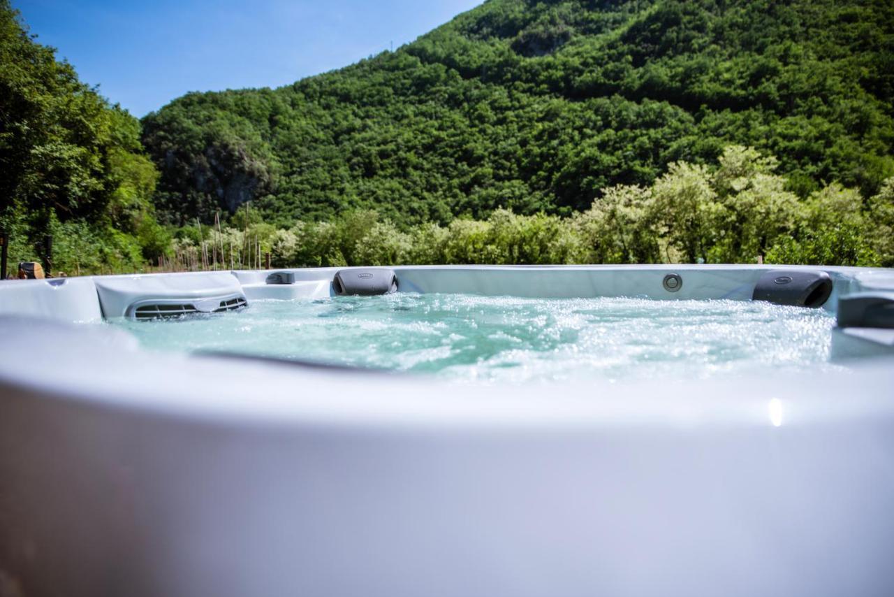 Agriturismo Le Due Querce Cerreto di Spoleto Exterior photo